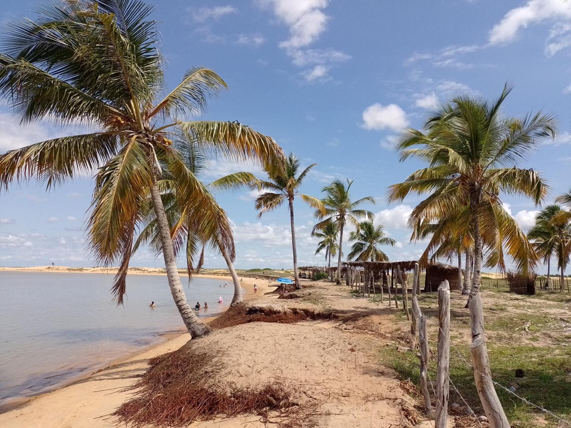 Chale Perto Da Praia Com Duas Suites E Varandao Pacatuba  外观 照片